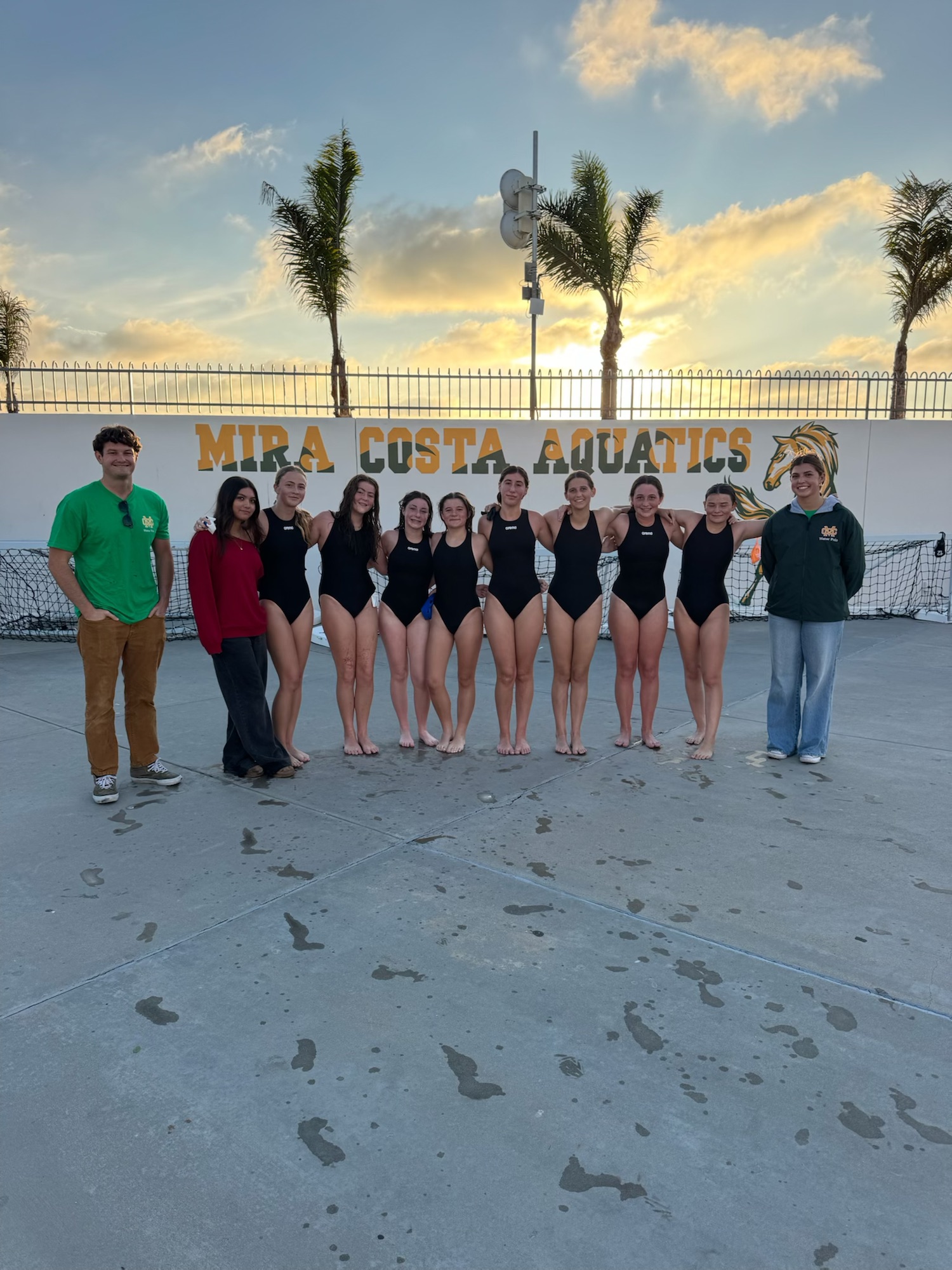Mira Costa Girls Water Polo team photo